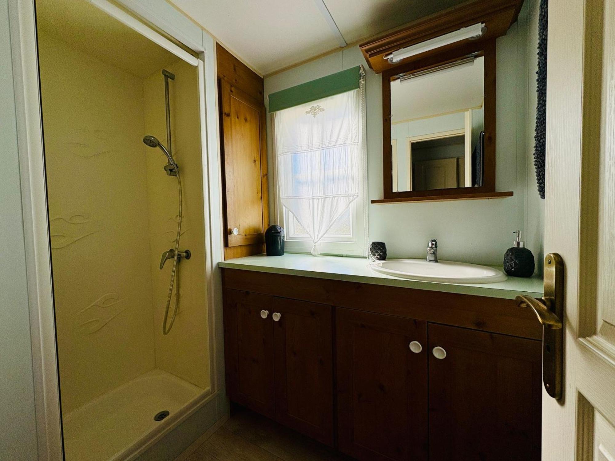 Mobil'Home Climatise Terrain Prive Proche Du Zoo De La Palmyre 레 마트 외부 사진
